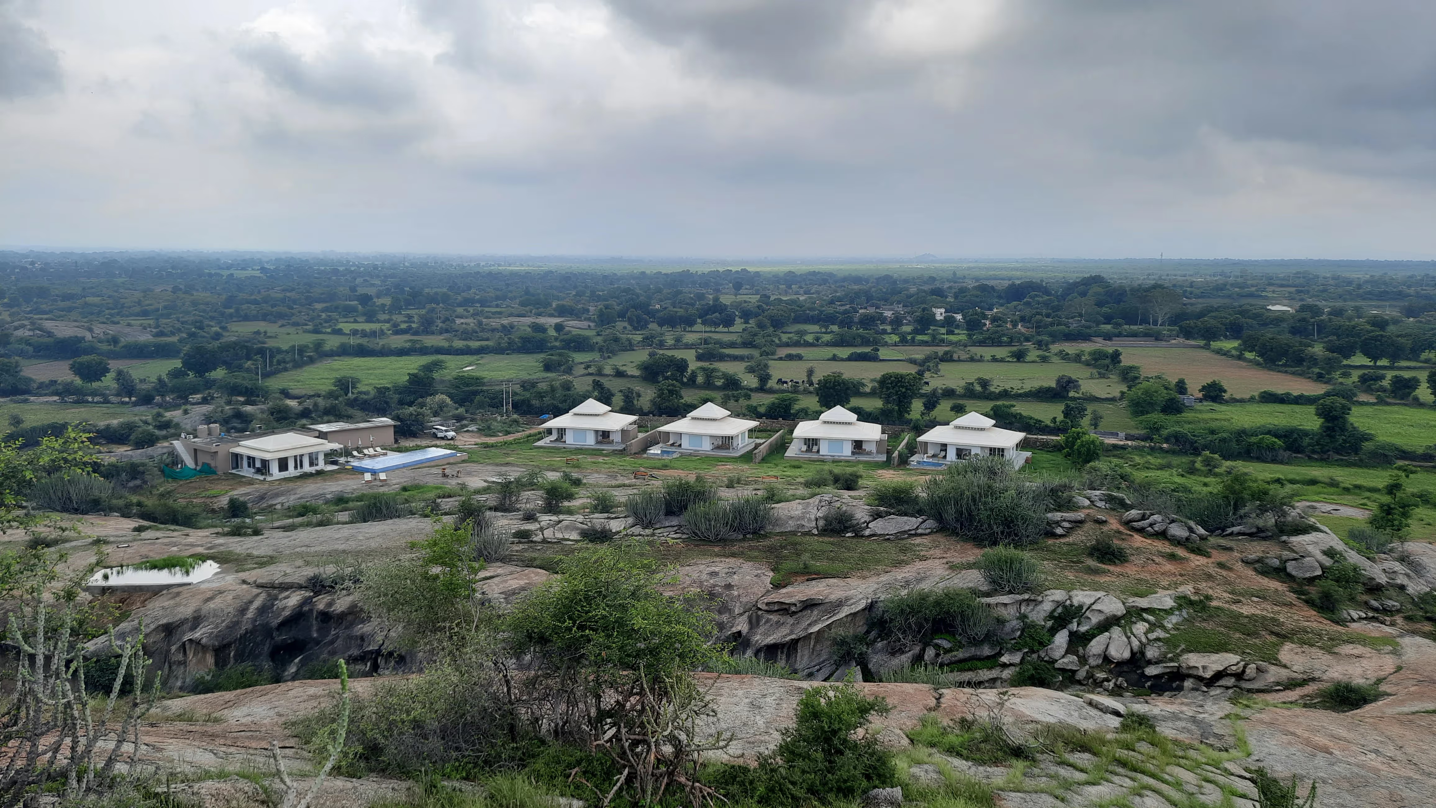 Brij Pola, Jawai: Where Luxury Meets Wildlife - The Best Offbeat Wildlife Experience